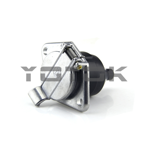 YT03BS:7P/24V SOCKET ISO3731