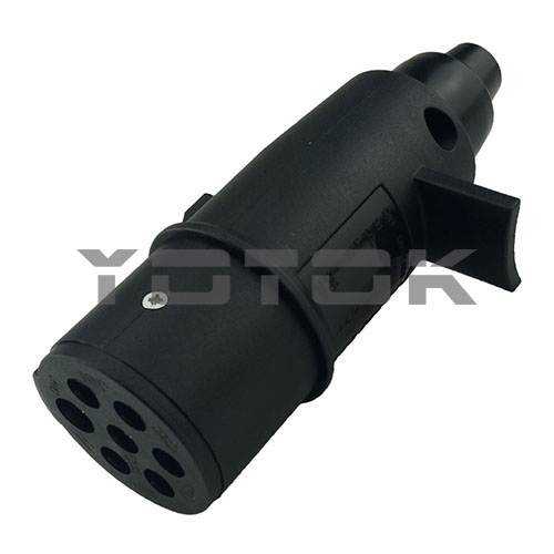 YT03A:7P/24V PLUG IS01185